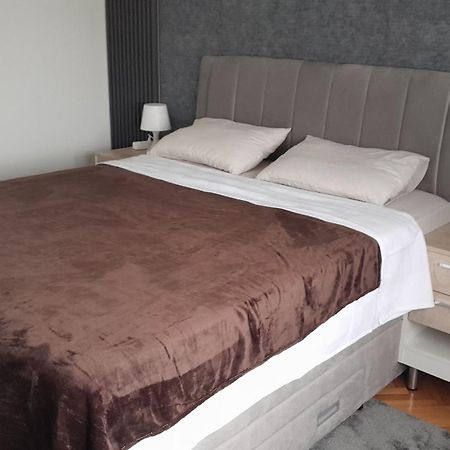 Kuman Apartments Kumanovo Exteriér fotografie